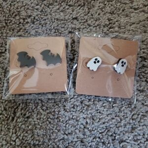 Set of two stud wooden earrings, bats and ghosts handmade